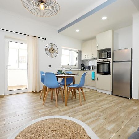 A42 - Trindade Apartment In Лагуш Екстер'єр фото