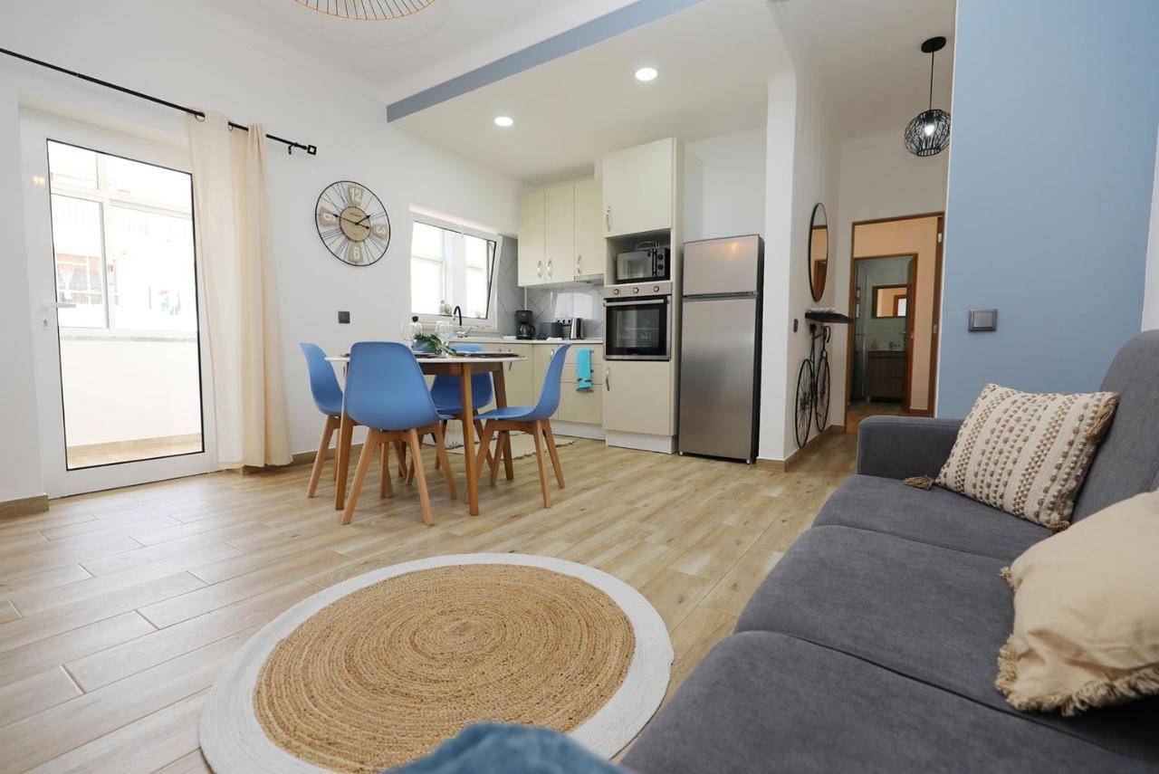 A42 - Trindade Apartment In Лагуш Екстер'єр фото